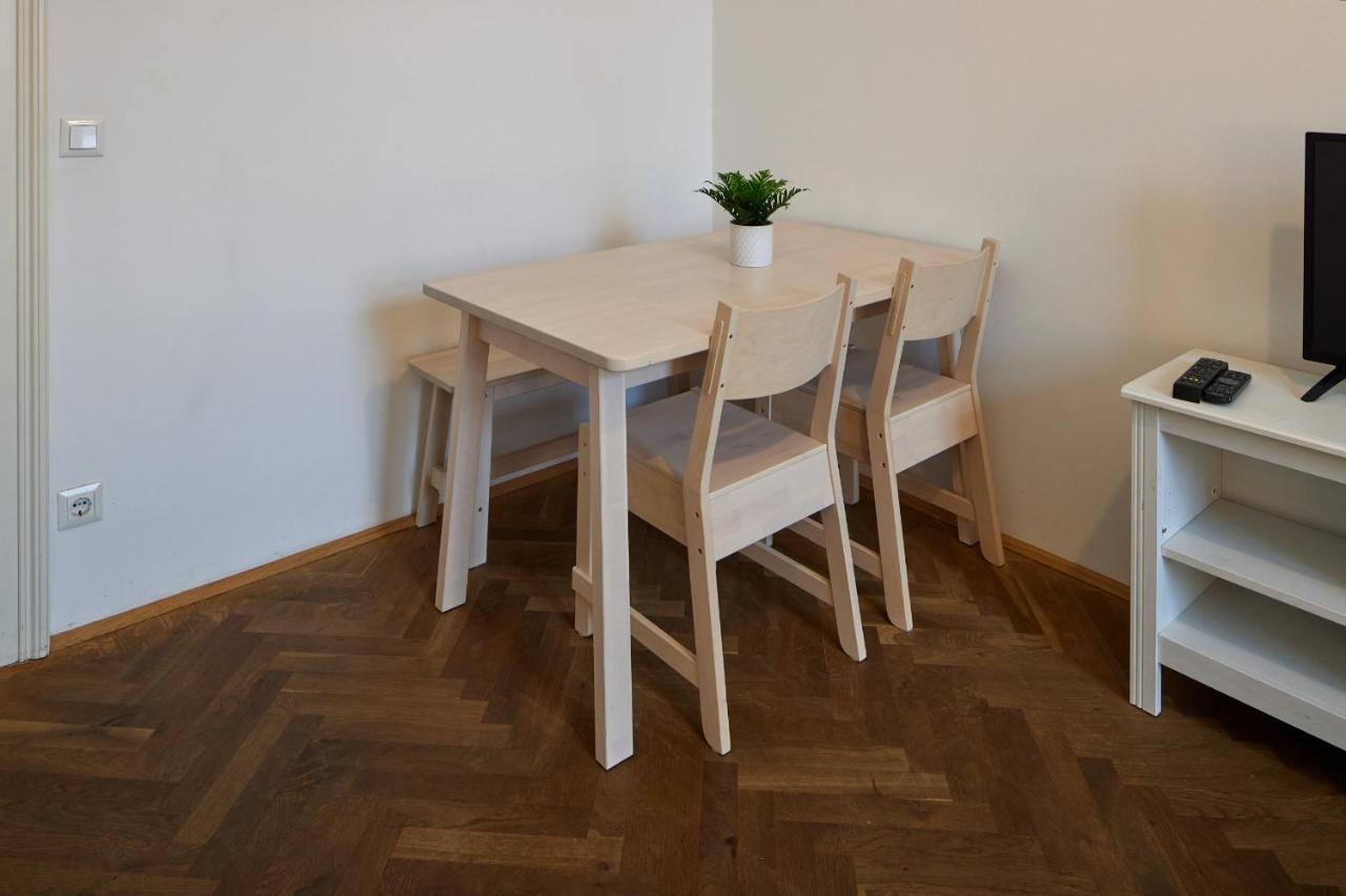 Self-Check-In & Perfect Metro Connection I Apartment Vienna Exterior photo